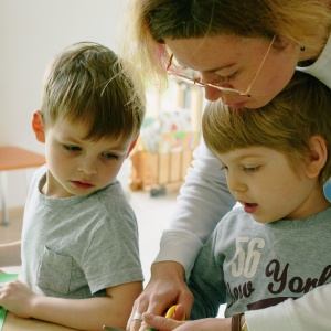 Kinderen klutselen