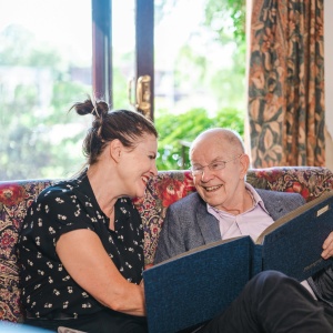 centre for ageing better rQJ3xo 0WYE unsplash